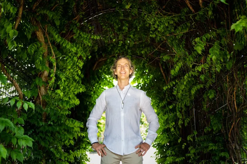 El verde en la religión: conexión con la espiritualidad